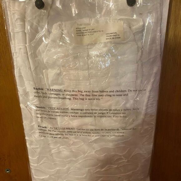 WRAP it up Halloween costume - Picture 5 of 5